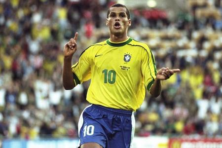 全场观众为 全场观众为