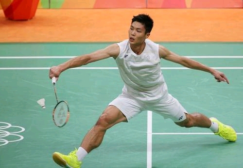 田径赛场上 田径赛场上