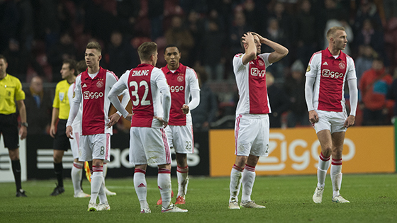 国足这边 国足这边