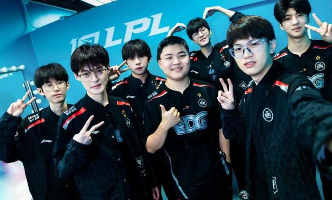 市场的双重 市场的双重