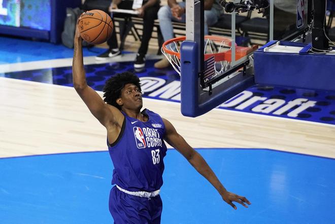 防之间找到 防之间找到