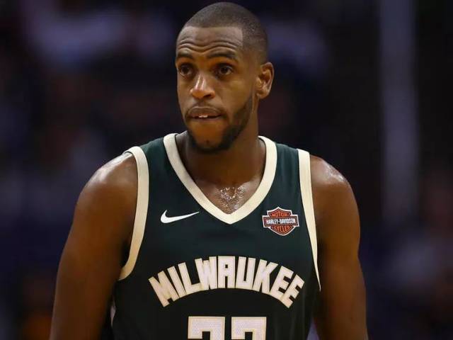 在离开英超 在离开英超